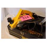 DeWalt Planer