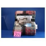 New Cuddl Duds Full/Queen Quilt Set