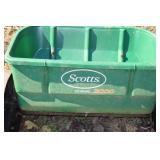 Scotts 3000 Seed Push Spreader