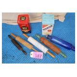 Vintage kitchen Stuff, Tins, Rolling Pins