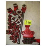 Ridgid Pipe Cutting Set with Vise