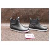 Womens NWOT Insulated Waterproof Boots
