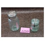Lightening Putnam Vintage Jars