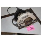 Craftsman 7 1/4 Circular Saw / Measuring Square