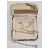 10KT Gold Pearl Pendant & Earrings Set