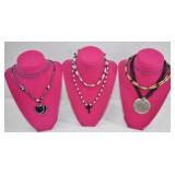 7 Pc Beaded & Pendant Necklace Lot