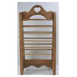 Wood Heart Cutout Towel Rack 26'