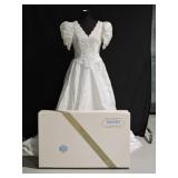 Vintage Lace Wedding Dress w/ Train