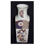 Imari Ware Japan Porcelain Vase