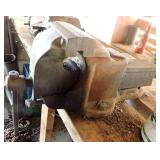 Woden Heavy-Duty Bench Vise ï¿½ Model 190/8A