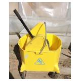 Marino Commercial Mop Bucket & Ringer