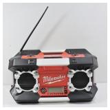 Milwaukee Heavy-Duty Jobsite Radio