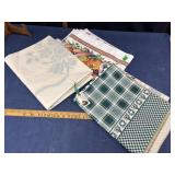 Printed tablecloths (3)