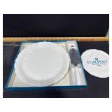 Coalport Countryware Plate and Server Set