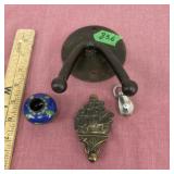 Small metal pulley/metal hook & metal ship door