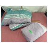 King Striped and Patterned Bedding Set
