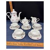 Floral Porcelain Tea Set
