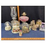 Snow Globes and Decor