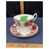 Vintage Royal Albert 'Old English Rose' Pattern