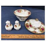Royal Albert 'Old Country Roses' Set