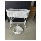 White Wicker planter and Basket