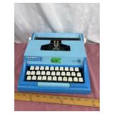 1976 Buddy L 'Easy Writer' 200 Child's Two Tone