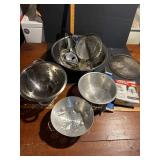 Colanders and Strainers