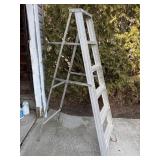 Aluminum Step Ladder, 6 Ft