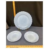 Blue Pyrex Bowls and Plate