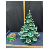 Green Christmas Tree With Lights
