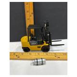 Die-Cast Caterpillar Forklift Model