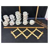 Box of soup bowls & hangers
