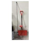 Plastic Snow shovel & metal fan rake