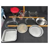 Kitchen Bakeware Lot