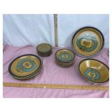 Electra 7 Piece dishes & bowl