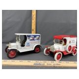 2 Metal car banks
