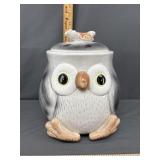 Owl cookie jar- small chip on inside- top