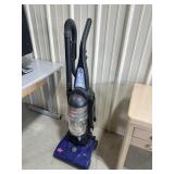 Bissell bagless vacuum