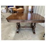 Vintage table with Hideaway leaf