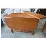 Wood drop leaf table with 2 leafs