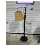 Wood and metal lamp - metal needs to be repaired