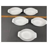 white ceramic oval baking dishes