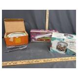 Kitchen lot-mini food chopper/chop wizard/mix