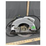 Electric Chicago Electric circular saw