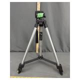 Adjustable tripod