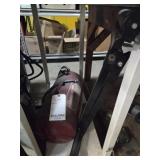 PORTABLE AIR TANK, 7 GAL., & ROLLER STAND