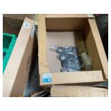 Pallet w/ Metal Brackets