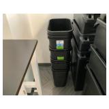 28qt Wastebaskets
