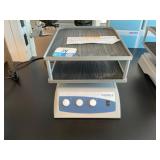 VWR Standard Analog Rocker 2 Tier