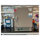 VWR 1500EM Incubator